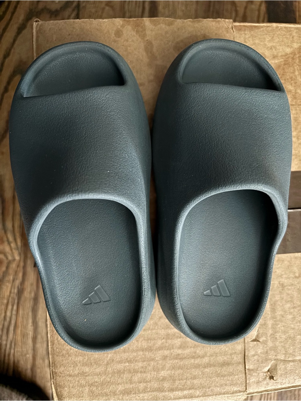 adidas Men's Solid Black Slip-On Foam Slides